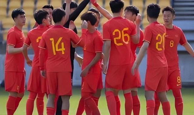 kaiyun-U23国足踢泰国首发预测！蒯纪闻首次以主力身份出战，王钰栋替补