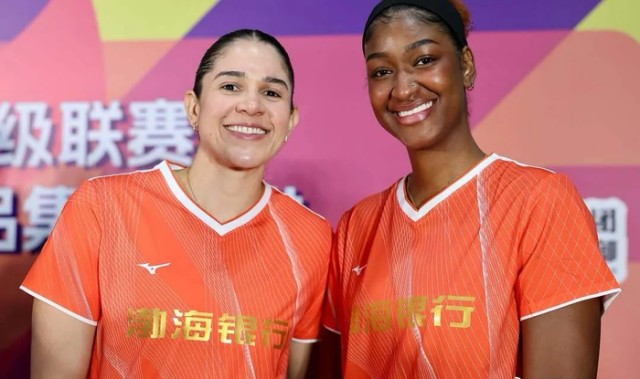 开云体育官网-年轻队员被摸透，天津遭遇连败！但仍应坚持外援加新人的阵容|天津女排|二传|路晶|张馨月|刘美君_新浪体育_新浪新闻