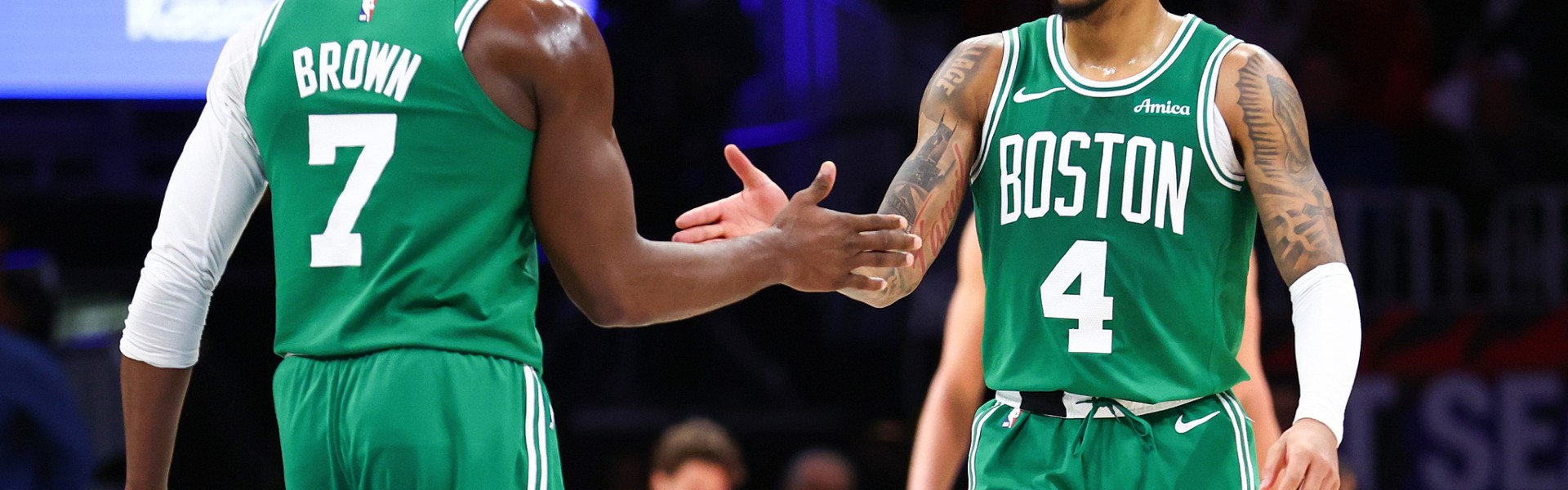 西蒙斯7记三分轰赛季新高39分 凯尔特人19分逆转热火