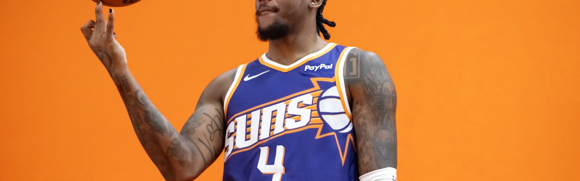 开云体育官网-明天太阳迎战勇士 杰伦·格林出战成疑 布克继续缺阵