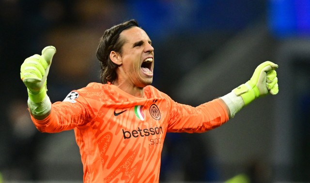 意天空记者：索默未来仍不明确，国米在寻找新的主力门将