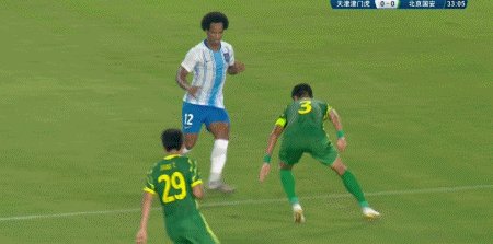 1628512562688012060.gif 周通.gif